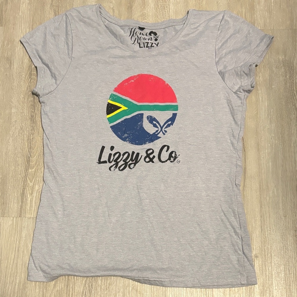 Lizzy & Co. Gray Graphic T-Shirt
